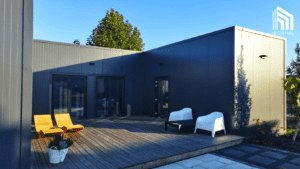 ironhal-Hale i garaże z płyt warstwowych