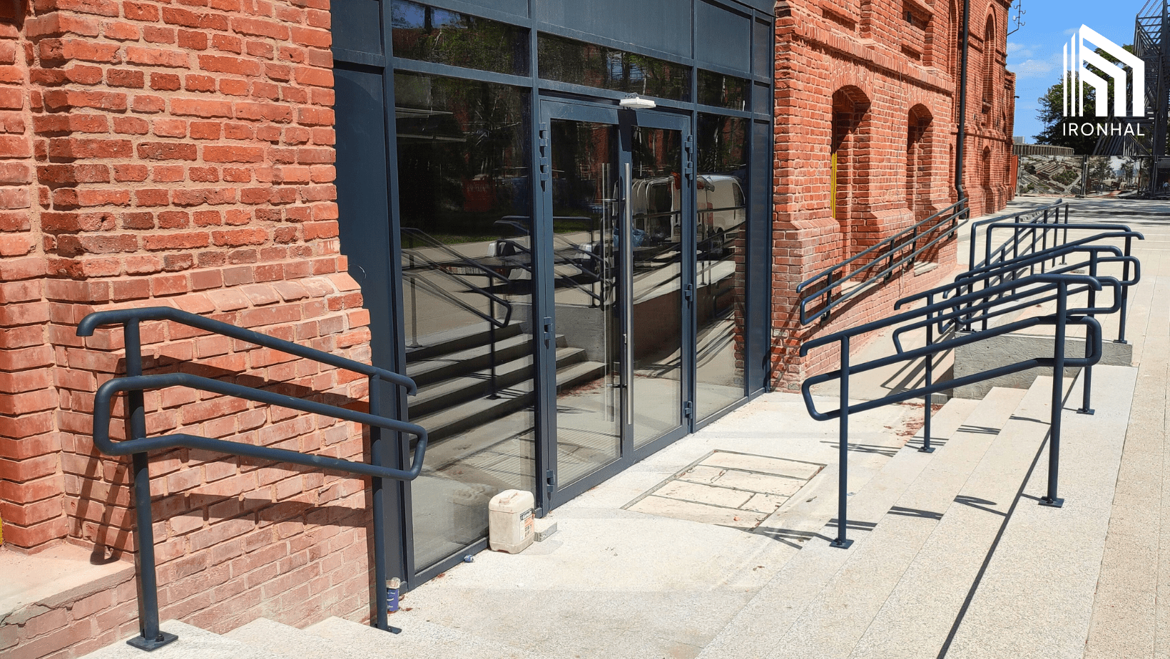 PRACE NIETYPOWE – BALUSTRADY – OGRODZENIA – BRAMY – SCHODY