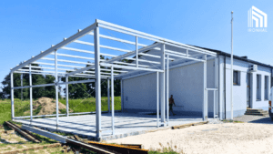 ironhal-Hale i garaże z płyt warstwowych